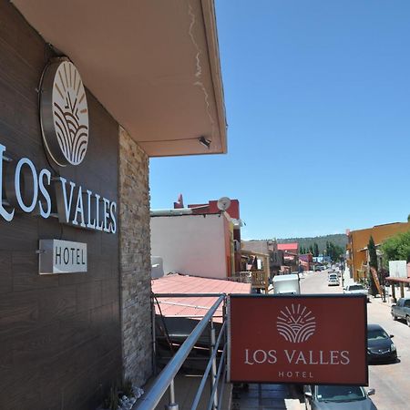 Hotel Los Valles Креел Екстериор снимка